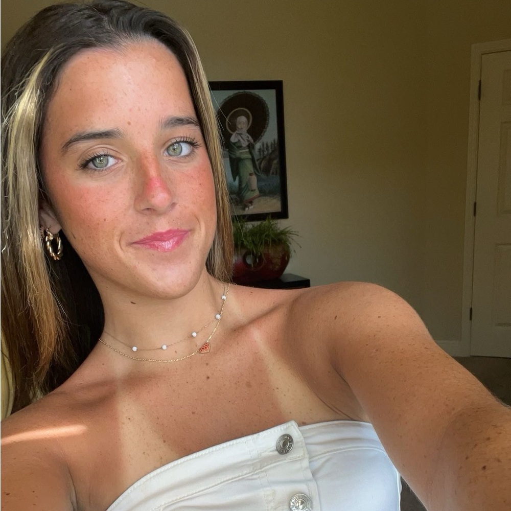 Meet your Posher, Natalie